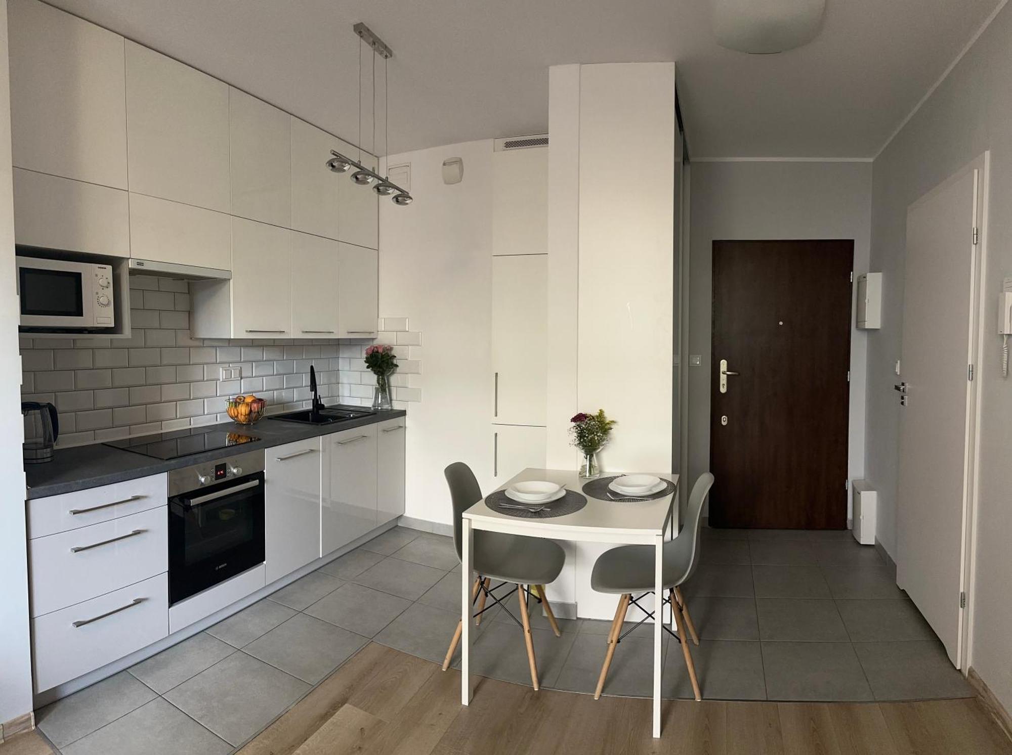 Cosy Apartment Near To The Chopin'S Airport Cybernetyki 2C Warszawa Zewnętrze zdjęcie