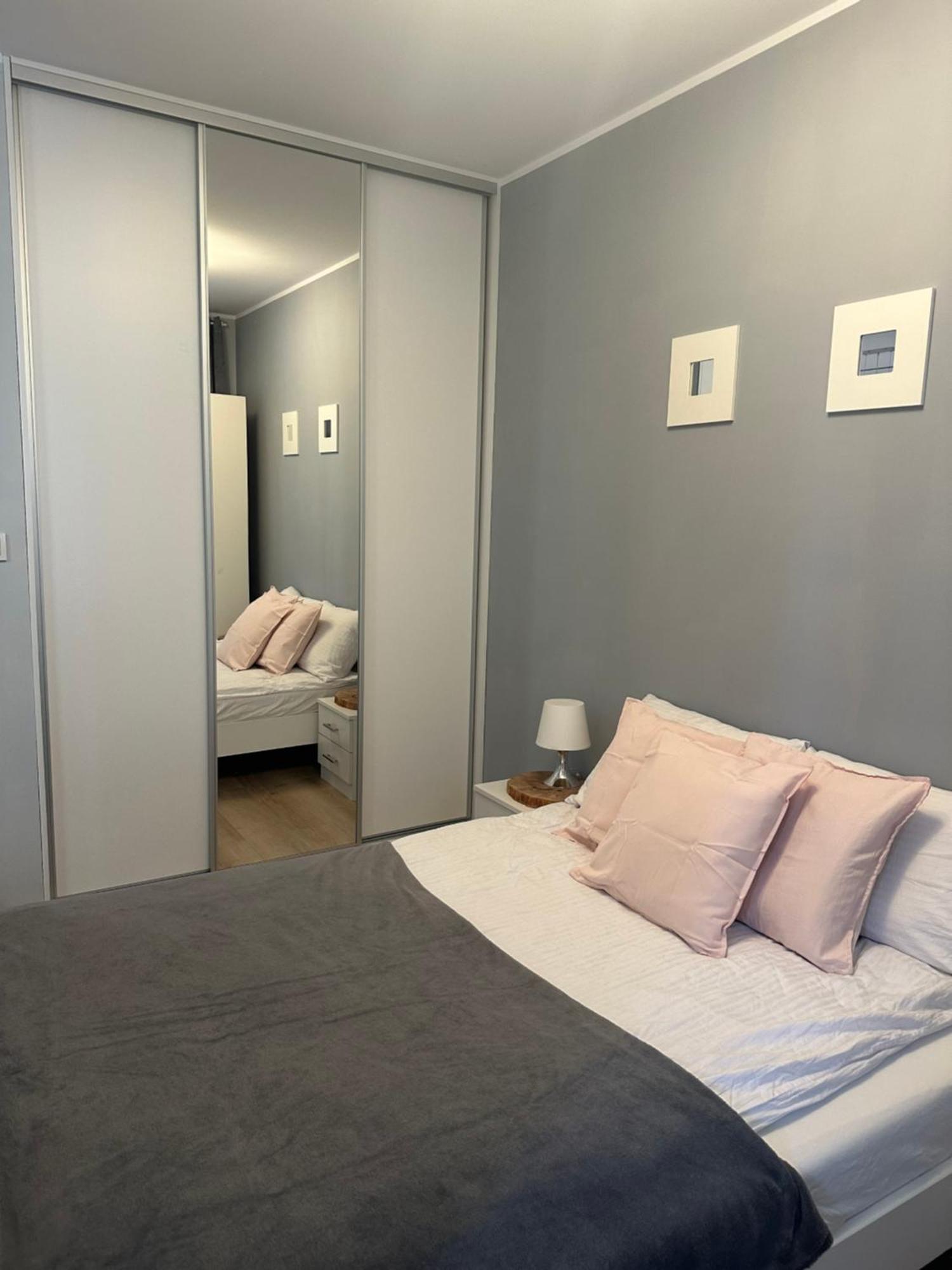 Cosy Apartment Near To The Chopin'S Airport Cybernetyki 2C Warszawa Zewnętrze zdjęcie