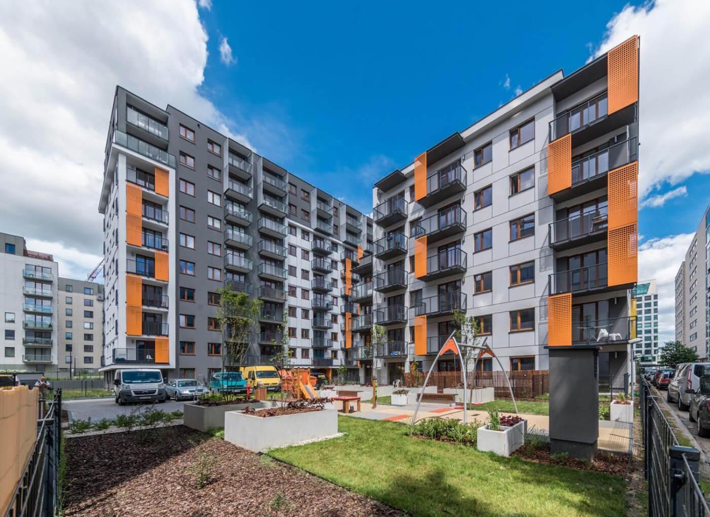 Cosy Apartment Near To The Chopin'S Airport Cybernetyki 2C Warszawa Zewnętrze zdjęcie