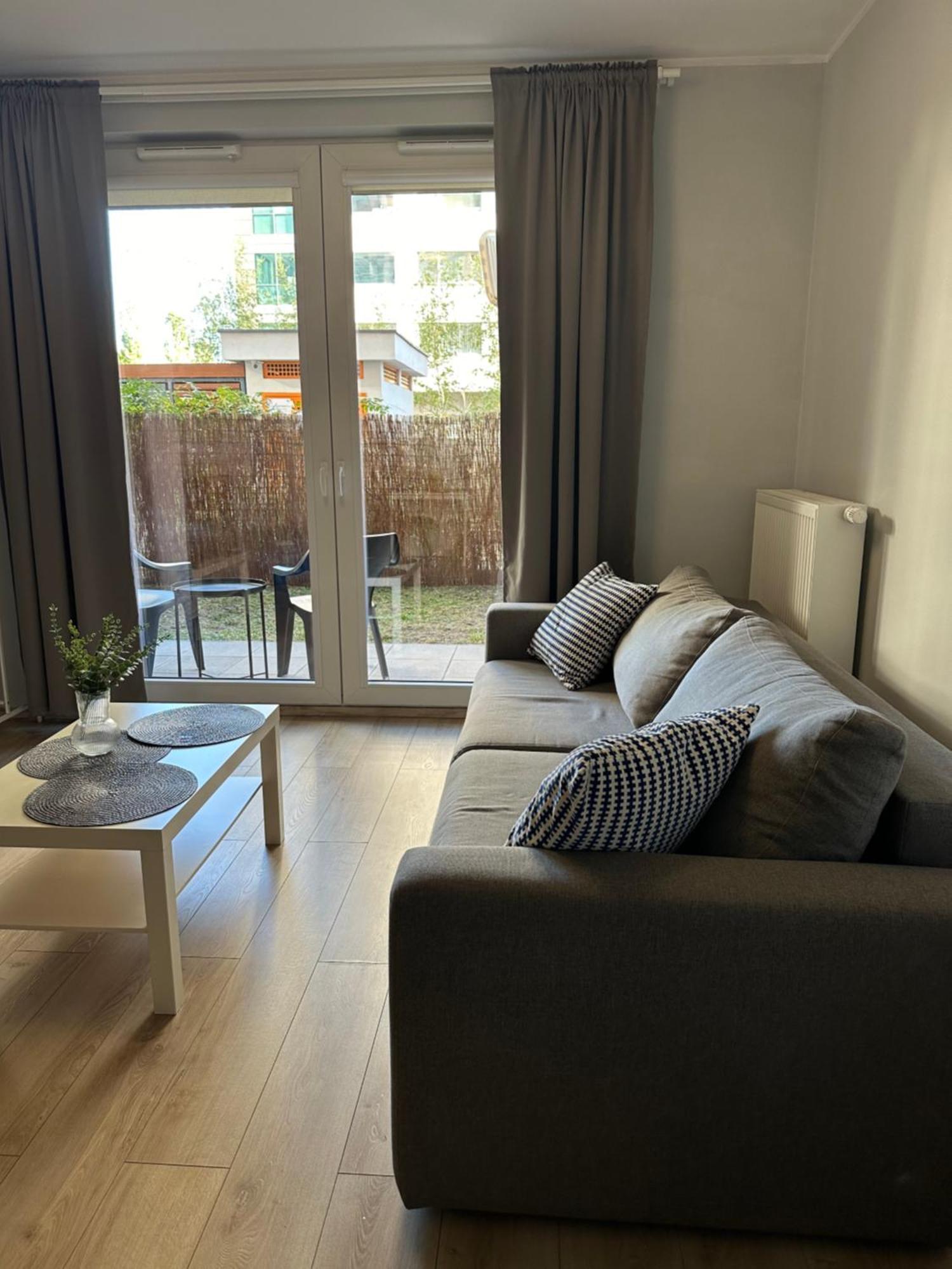 Cosy Apartment Near To The Chopin'S Airport Cybernetyki 2C Warszawa Zewnętrze zdjęcie